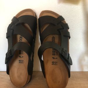 NEW (Never Worn) Birkenstock’s PISA 38